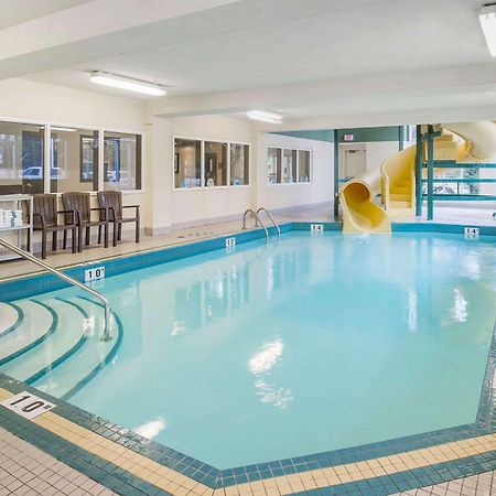 Comfort Inn & Suites University Calgary Extérieur photo