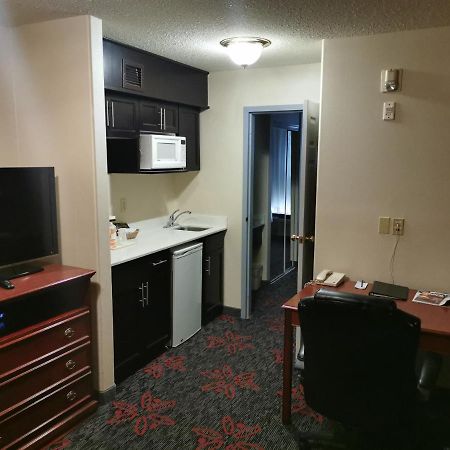 Comfort Inn & Suites University Calgary Extérieur photo