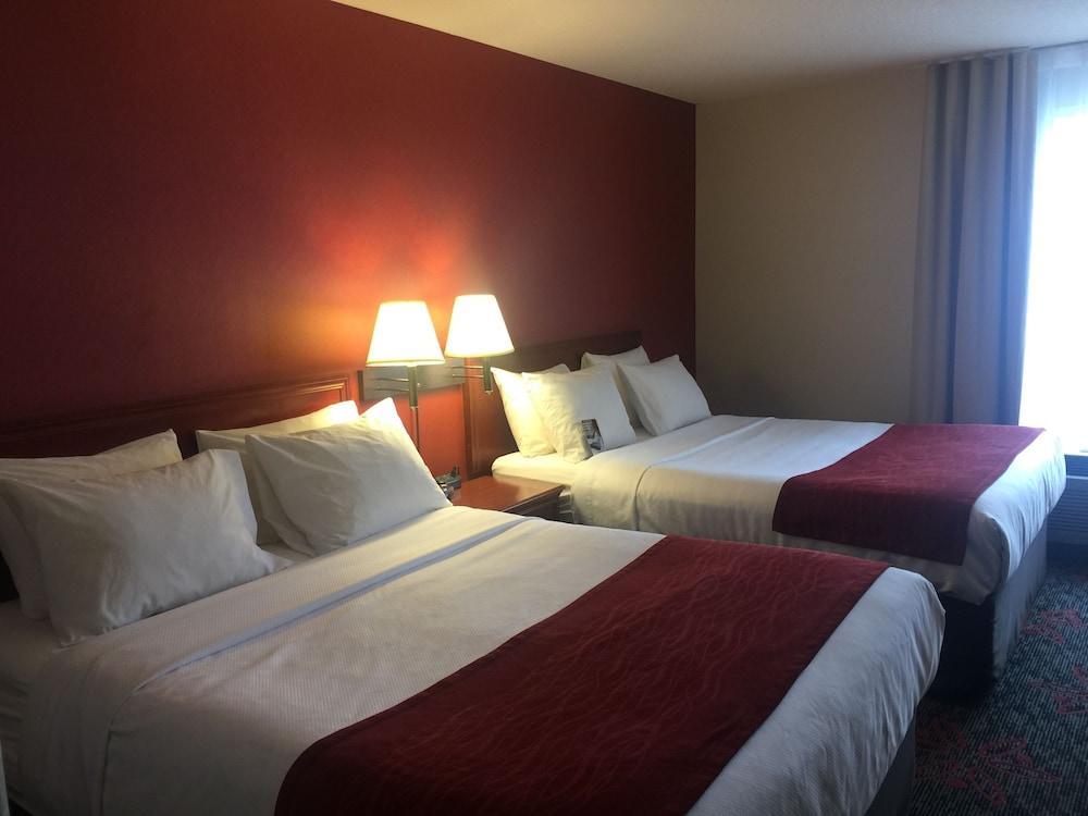 Comfort Inn & Suites University Calgary Extérieur photo