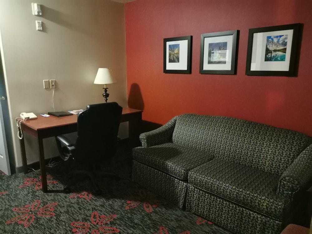 Comfort Inn & Suites University Calgary Extérieur photo