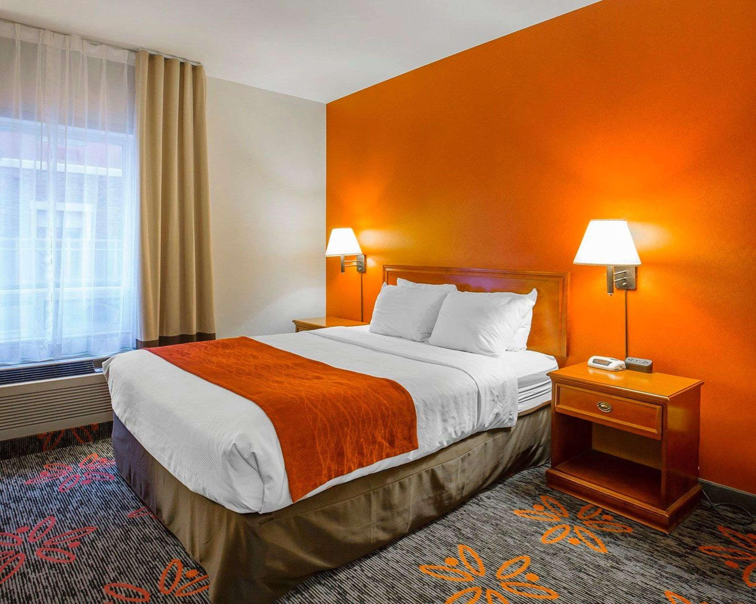 Comfort Inn & Suites University Calgary Extérieur photo