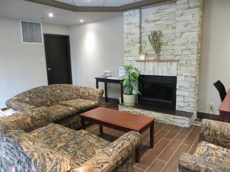 Comfort Inn & Suites University Calgary Extérieur photo